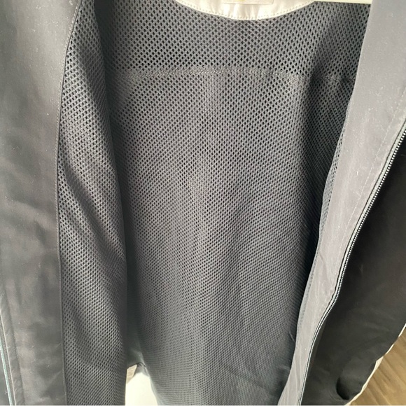 Reebok Black Jacket - Picture 2 of 5